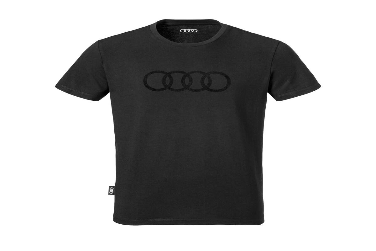 Details On Audi Shirt